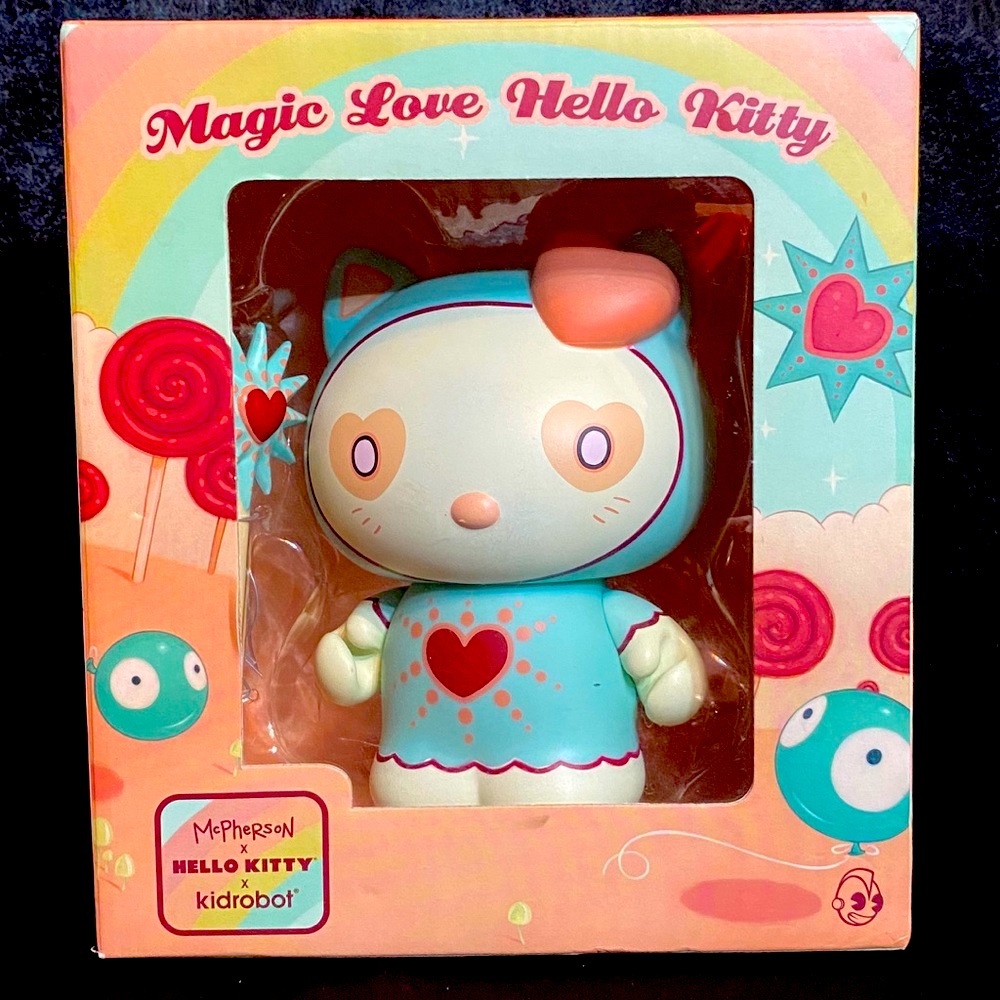 RARE Brand New Magic Love Hello Kitty KidRobot by TARA MCPHEARSON